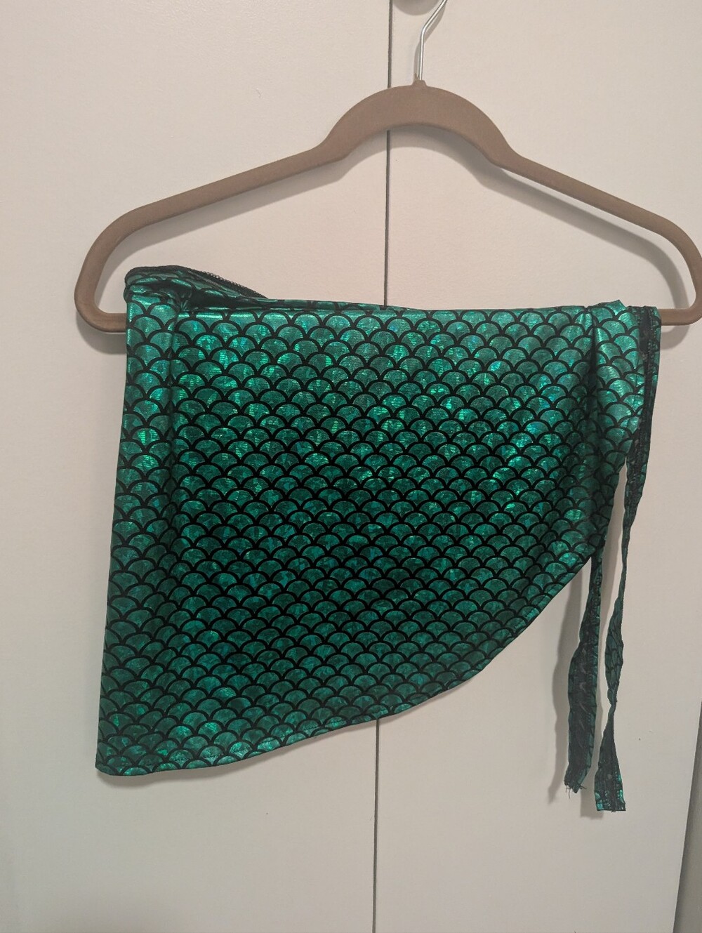 Green Mermaid-Scale Swim Sarong
